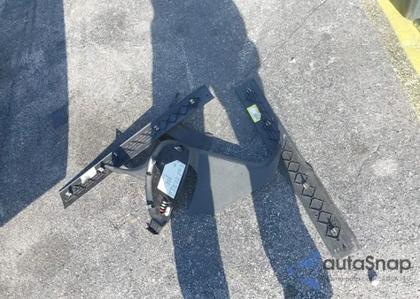 2013 Chevrolet Tahoe Commercial Fleet from USA, damaged, VIN 1GNLC2E05DR218100